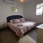 Casa Del Castillo By Naturadrada Apartment