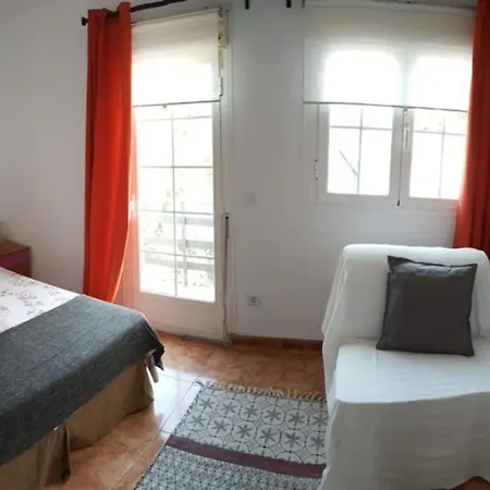 Casa Del Castillo By Naturadrada *