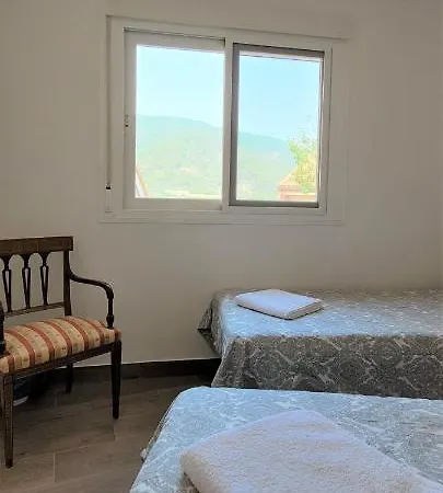 Casa Del Castillo By Naturadrada Apartamento