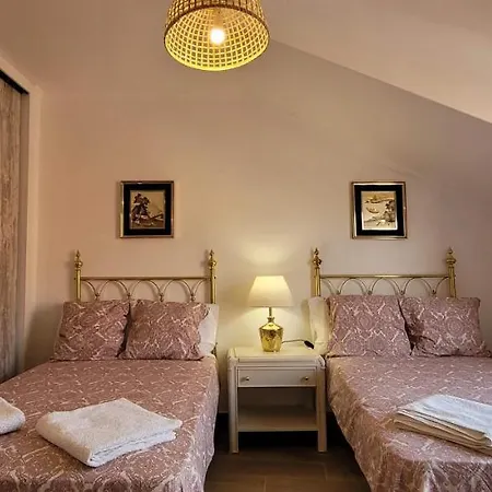 Casa Del Castillo By Naturadrada