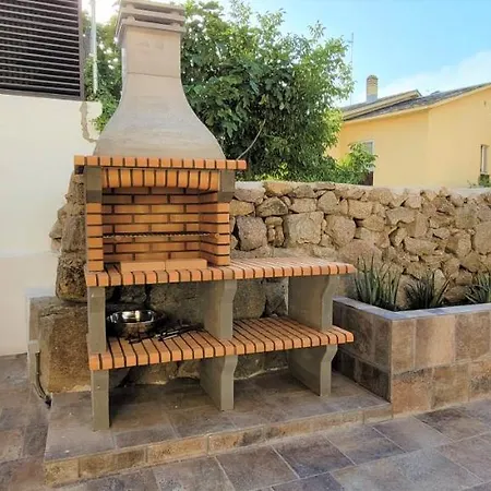 Casa Del Castillo By Naturadrada Apartment La Adrada