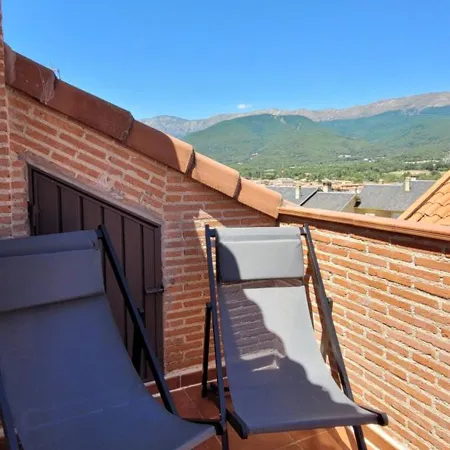 Casa Del Castillo By Naturadrada La Adrada