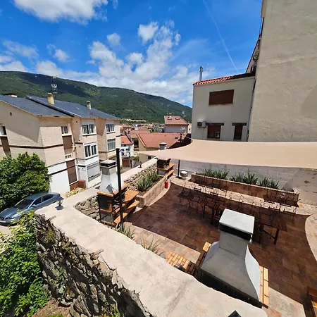Casa Del Castillo By Naturadrada Apartment La Adrada