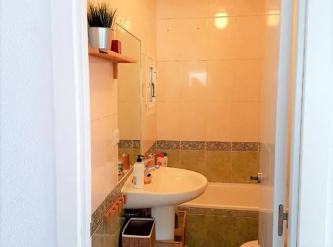 Casa Del Castillo By Naturadrada Appartement