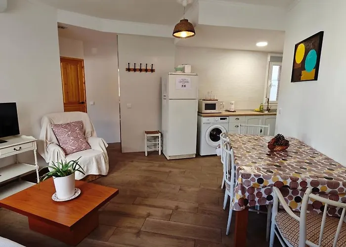 Casa Del Castillo By Naturadrada